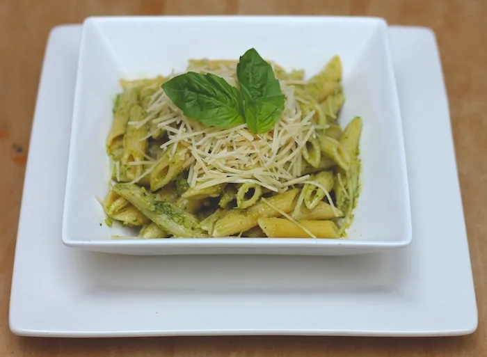 Pastas y ensaladas Pasta al pesto de Flat White Condesa